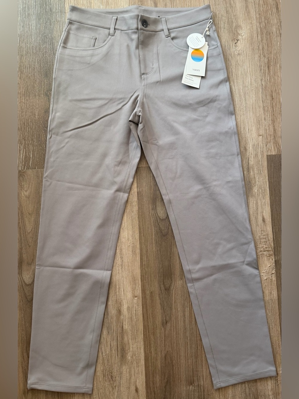Vuori Meta Twill Athletic Slim 30” Shiitake Sz 30 V4021-S NWT